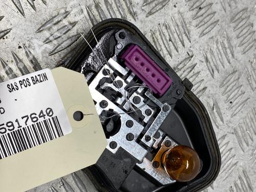 Lampeholder RENAULT MEGANE III Hatchback (BZ0/1_, B3_) 1.5 dCi (BZ09, BZ0D, BZ1W, BZ29, BZ14) (110 hp) 30491355