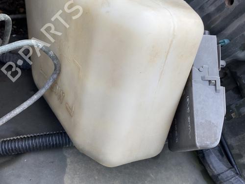 Used Expansion tank Expansion tank MITSUBISHI PAJERO I (L04_G, L14_G) 2.5 TD (L044G, L049G) (95 hp) 33553715 33553715