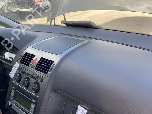 Dashboard VW TOURAN (1T1, 1T2) 2.0 TDI | BP28614148C46 