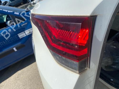 right-tailgate-light-renault-megane-iv-grandtour-k9amn_-2016-38236084 main image