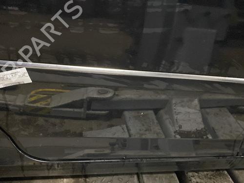 Dør høyre bak PEUGEOT 407 (6D_) 2.0 HDi 135 (6DRHRH, 6DRHRE, 6DRHRG, 6DRHRJ) (136 hp) 21492589