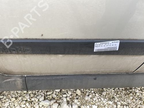 door-moulding-trim-chevrolet-matiz-m200-m250-2005-31791819 main image
