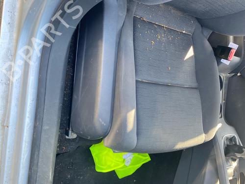 Used Right front seat Right front seat VW GOLF V (1K1) [2003-2010] 33991933 33991933