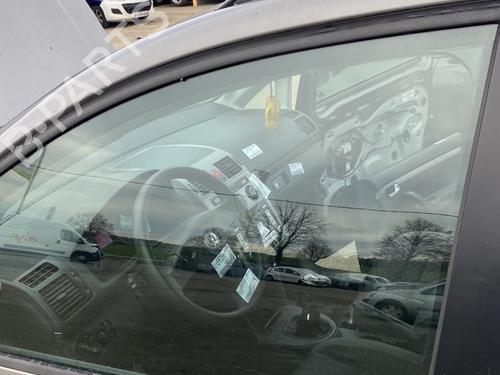 Szyba drzwi przednich lewych VW TOURAN (1T1, 1T2) 1.4 TSI | BP29967131C18