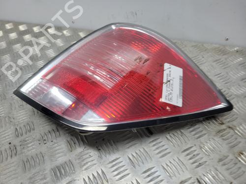 Right taillight OPEL ASTRA H Estate (A04) 1.9 CDTI 16V (L35) | BP22125332C35