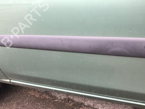 Used Left front door Left front door 22127404 22127404