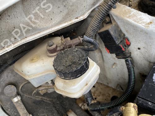 Used Brake master cylinder Brake master cylinder PEUGEOT PARTNER Box Body/MPV (5_, G_) 1.9 D (69 hp) 31926291 31926291