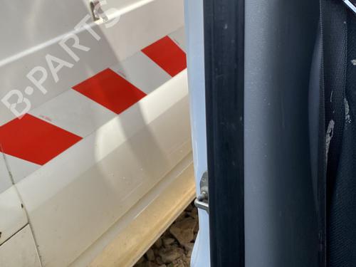 rubber-door-seal-mercedes-benz-sprinter-5-t-platformchassis-b906-2006-2007-2008-2009-2010-2011-2012-2013-2014-2015-2016-2017-2018-2019-2020-26584130 main image