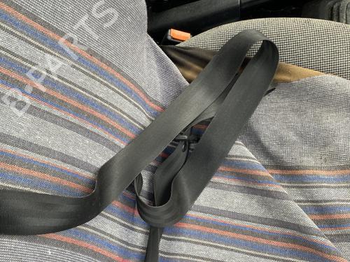 Used Front right seatbelt Front right seatbelt 30683021 30683021