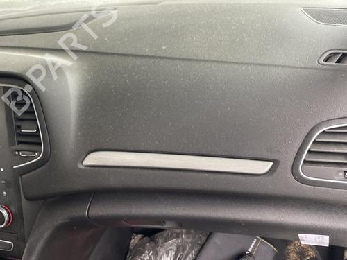 Instrumentbræt RENAULT MEGANE IV Hatchback (B9A/M/N_) 1.5 dCi 110 (B9A3) (110 hp) 27578528