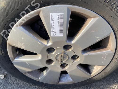 Used Rim OPEL MERIVA A MPV (X03) 1.7 CDTI (E75) (100 hp) 31757572