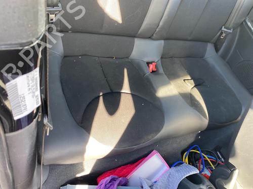 rear-seat-citroen-c3-pluriel-hb_-2003-34380563 main image