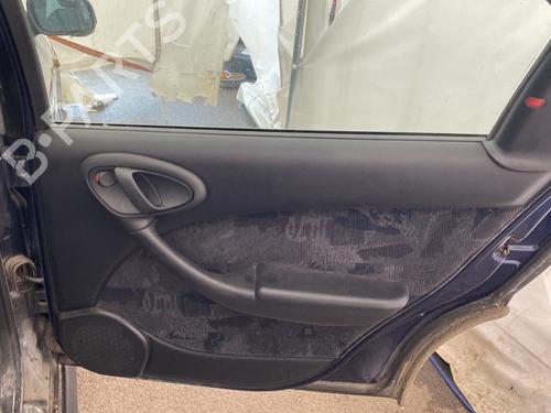 Bageste højre beklædning CITROËN XSARA (N1) 1.9 TD (90 hp) 33013609