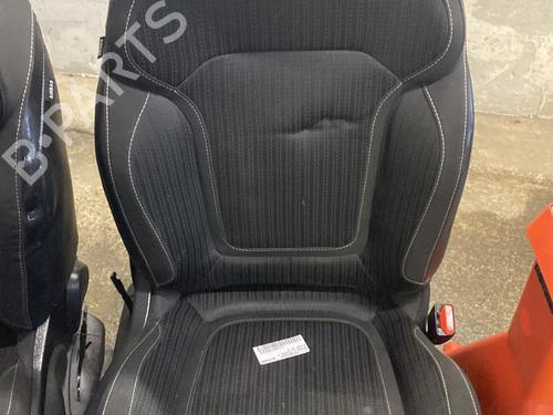 Right front seat RENAULT MEGANE IV Hatchback (B9A/M/N_) 1.2 TCe 130 (B9MR) | BP31580798C16 - Image 3