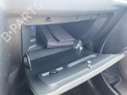 Used Glove box Glove box 37611735 37611735