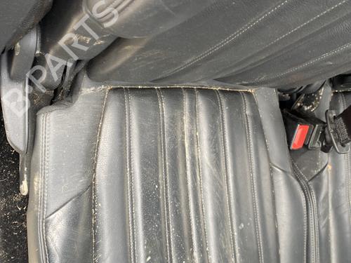 Used Rear seat Rear seat 33023155 33023155