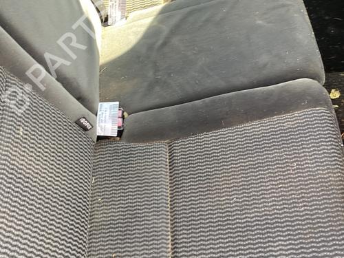 Sedile posteriore Sedile posteriore PEUGEOT 207 (WA_, WC_) 1.6 HDi (109 hp) 33736617 33736617