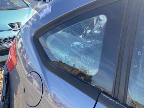 rear-right-quarter-glass-citroen-c4-i-lc_-2004-2005-2006-2007-2008-2009-2010-2011-2012-2013-2014-32471782 main image