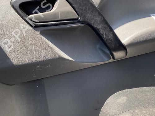 Used Front right panel Front right panel MERCEDES-BENZ SPRINTER 5-t Platform/Chassis (B906) 513 CDI (906.155, 906.253, 906.255, 906.153) (129 hp) 26580941 26580941