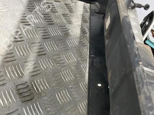 Used Rear bumper reinforcement NISSAN TERRANO II (R20) 2.7 TDi 4WD (125 hp) 22117397