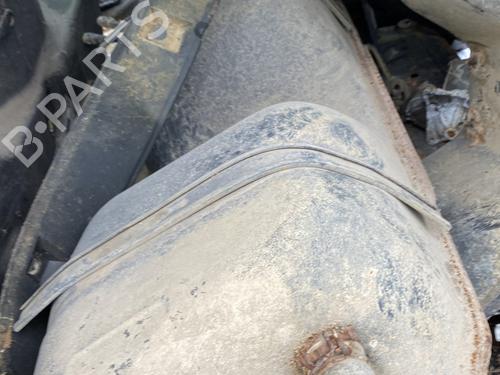 Used Fuel tank Fuel tank SUZUKI GRAND VITARA II (JT, TE, TD) 1.9 DDiS All-wheel Drive (JT419, TD44, JB419WD, JB419XD,... (129 hp) 33122599 33122599