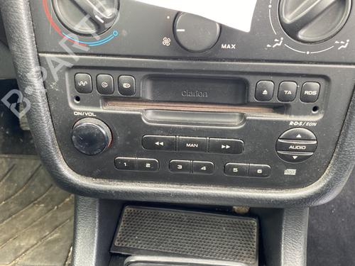 Used Radio PEUGEOT 406 (8B) 1.8 16V (116 hp) 25130339
