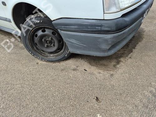 Used Front bumper RENAULT 19 I (B/C53_) 1.4 (80 hp) 22121806