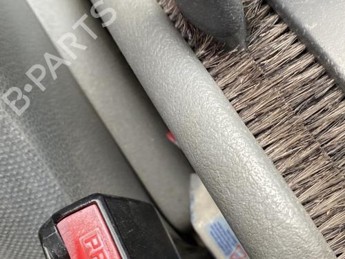 Engache cinturón Engache cinturón RENAULT LAGUNA I (B56_, 556_) 1.6 16V (B568, B561) (107 hp) 32734275 32734275