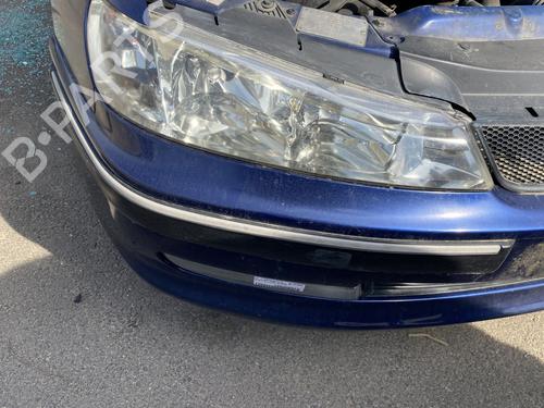 Used Right headlight Right headlight PEUGEOT 406 (8B) 2.0 HDI 110 (109 hp) 33554134 33554134