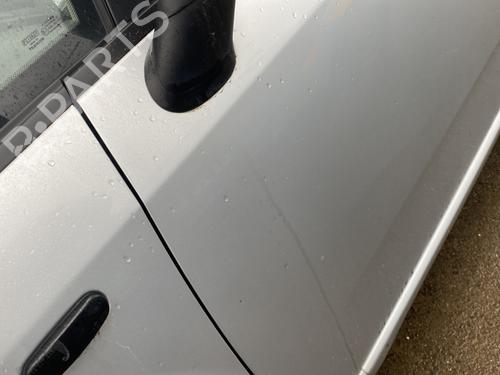 left-front-door-fiat-grande-punto-199_-2005-32387843 main image