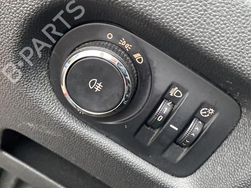 Used Switch Switch OPEL CORSA D (S07) 1.0 (L08, L68) (65 hp) 30969806 30969806