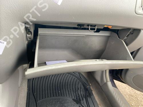 Glove box MAZDA PREMACY (CP) 1.9 (CP8W) | BP34450997C95 - Image 2