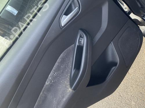 Used Rear left panel Rear left panel FORD FOCUS III 1.0 EcoBoost (100 hp) 32002872 32002872