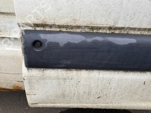 Door moulding trim RENAULT MASTER II Van (FD) 2.5 D (FD0A, FD0E, FD2E, FD3E) | BP29599735C150 
