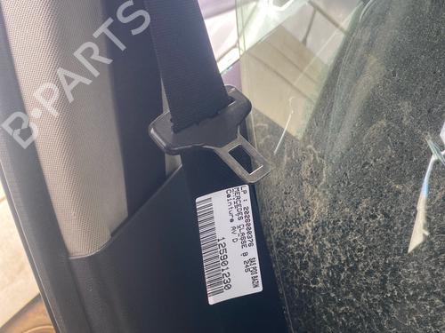 Used Front right seatbelt Front right seatbelt 35884556 35884556