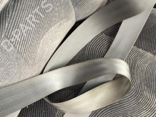 front-right-seatbelt-renault-clio-ii-hatchback-van-sb012_-1998-30460432 main image