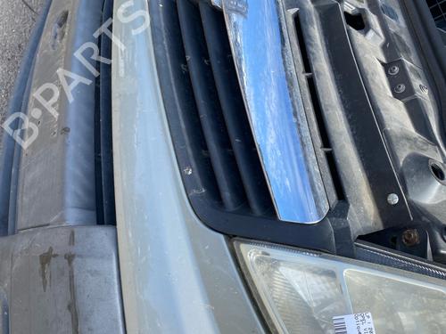Used Grille Grille 38100634 38100634
