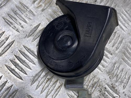 Horn CITROËN C4 II (NC_) 1.2 THP 130 (NCHNYM, NCHNYT) | BP28908709E13 - Image 2