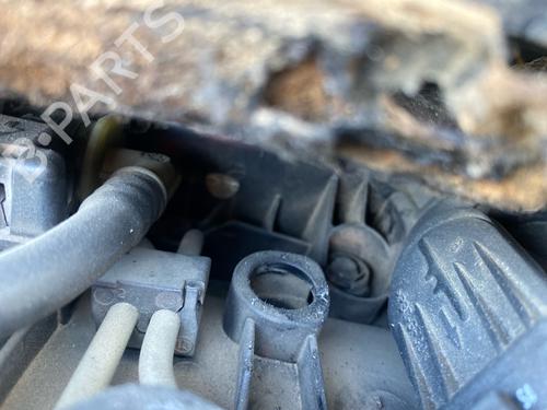 Used Air filter box Air filter box 37588549 37588549