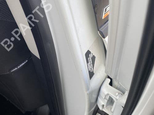 Gummiliste NISSAN JUKE (F15) 1.6 (117 hp) 32295221