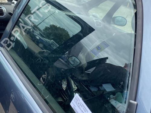 Dørrute venstre bak CITROËN XSARA PICASSO (N68) 1.6 HDi (90 hp) 26221667