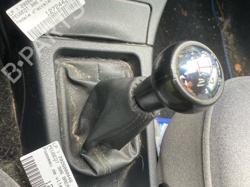 Used Shift knob Shift knob 36337175 36337175