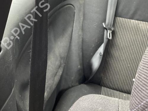 Høyre foran beltestrammer VW GOLF IV (1J1) 1.9 TDI | BP25339297C88 