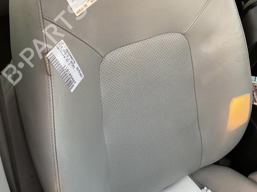 BP30552046C16 main image