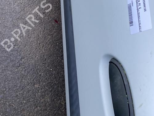 Used Door moulding trim RENAULT CLIO II (BB_, CB_) 1.5 dCi (B/C2J) (68 hp) 23887407