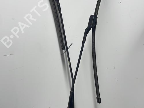 Front windshield wiper arm PEUGEOT 308 SW II (LC_, LJ_, LR_, LX_, L4_) 1.2 THP 130 | BP23785757C143