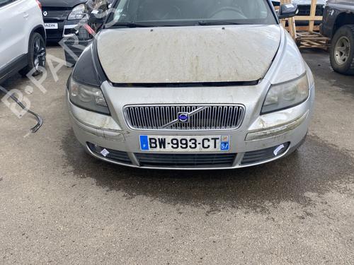 Used Front bumper VOLVO S40 II (544) 2.0 D (136 hp) 27319084