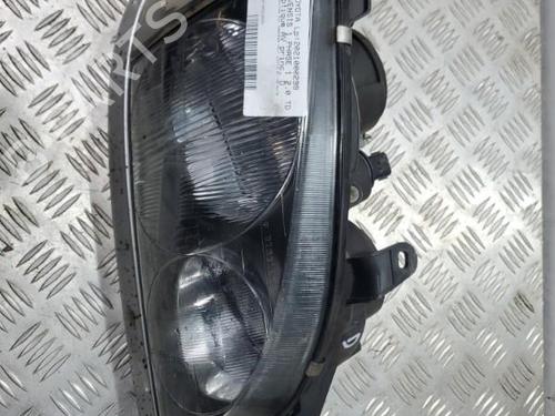 Used Right headlight Right headlight TOYOTA AVENSIS (_T22_) 2.0 TD (CT220_, CT220R) (90 hp) 22116646 22116646