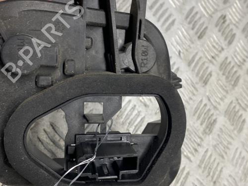 Used Lamp holder Lamp holder PEUGEOT 208 I (CA_, CC_) 1.2 VTI 82 (82 hp) 33725899 33725899