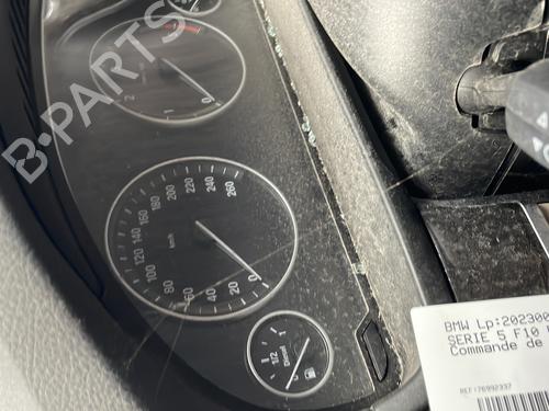 Used Instrument cluster BMW 5 (F10) 530 d (245 hp) 19911176